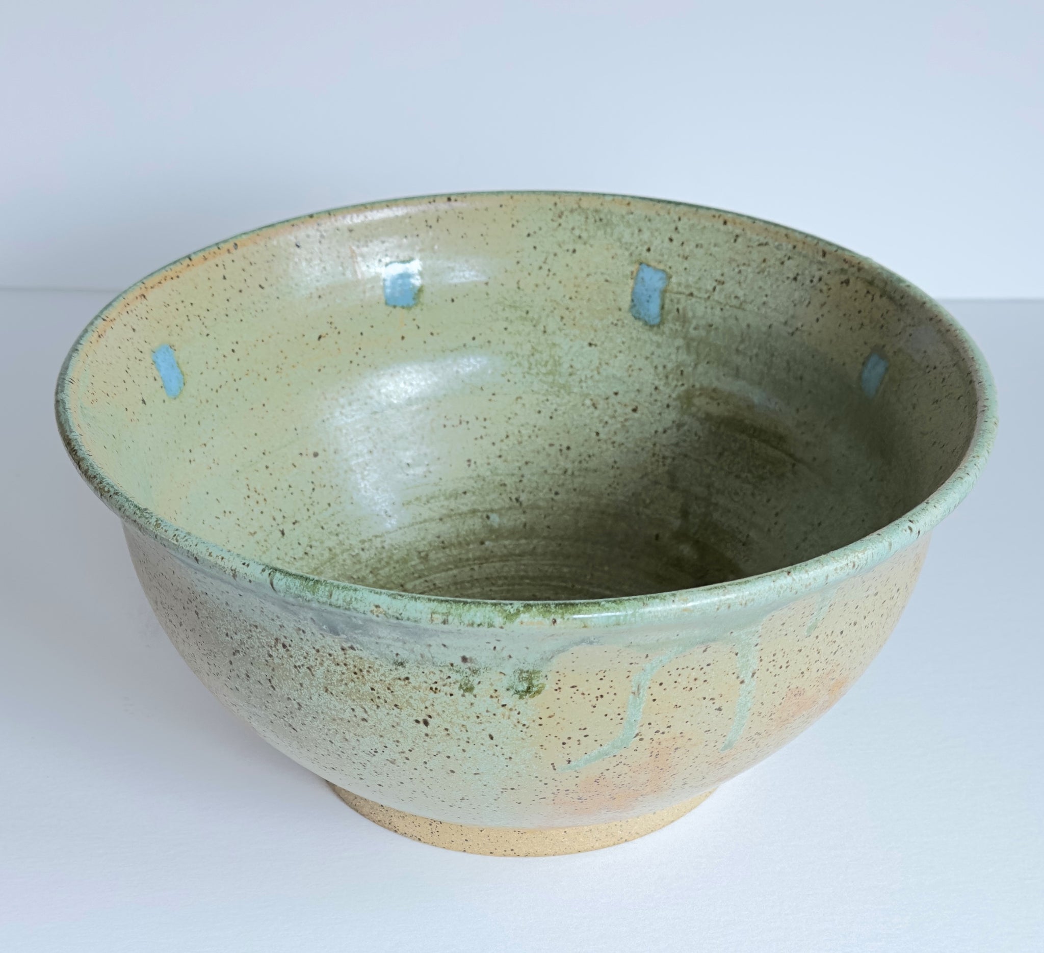 Large Bowl in Spearmint Glaze