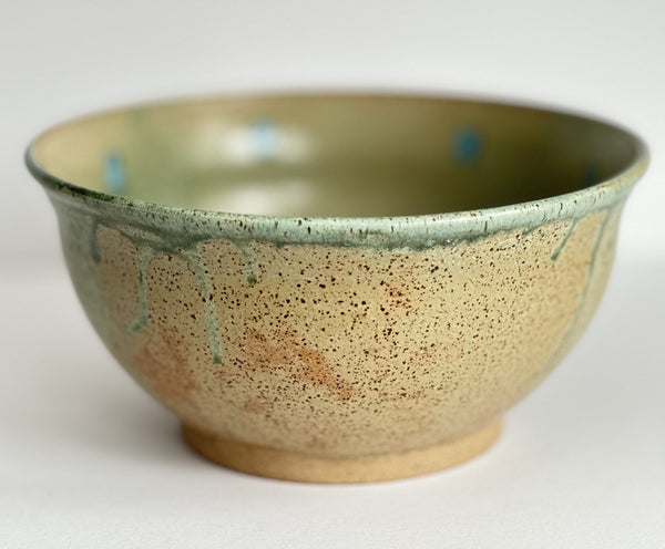 Large Bowl in Spearmint Glaze