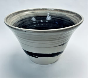 Large Cone Bowl Swirled Black & White