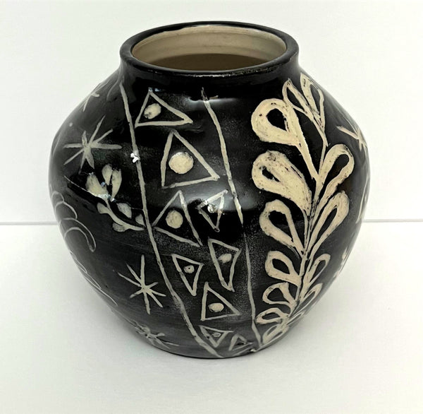 Zentangle Vase - Black